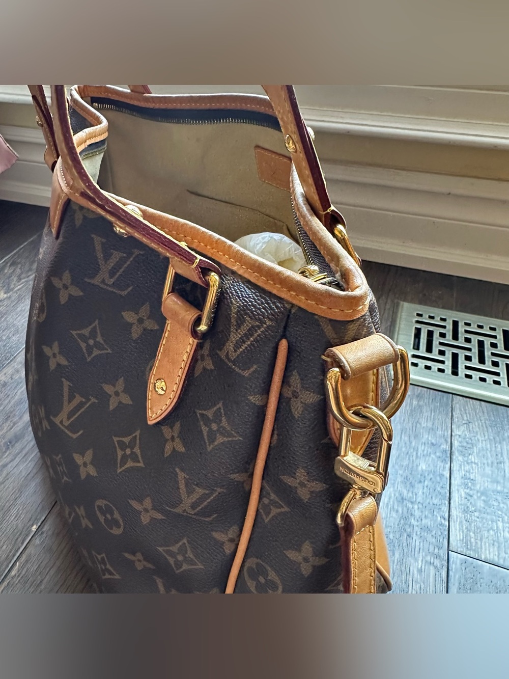 Louis Vuitton Monogram Canvas Estrela MM Bag - Picture 6 of 14